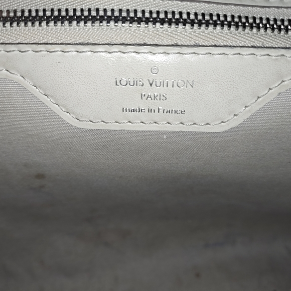 Louis Vuitton Brea MM - Picture 16 of 16